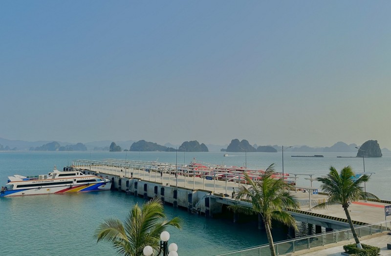 Thương cảng Vân Đồn Xã nào thuộc và đặc điểm của thương cảng Vân Đồn